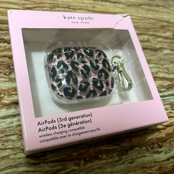 Kate Spade - Picture 3 of 3